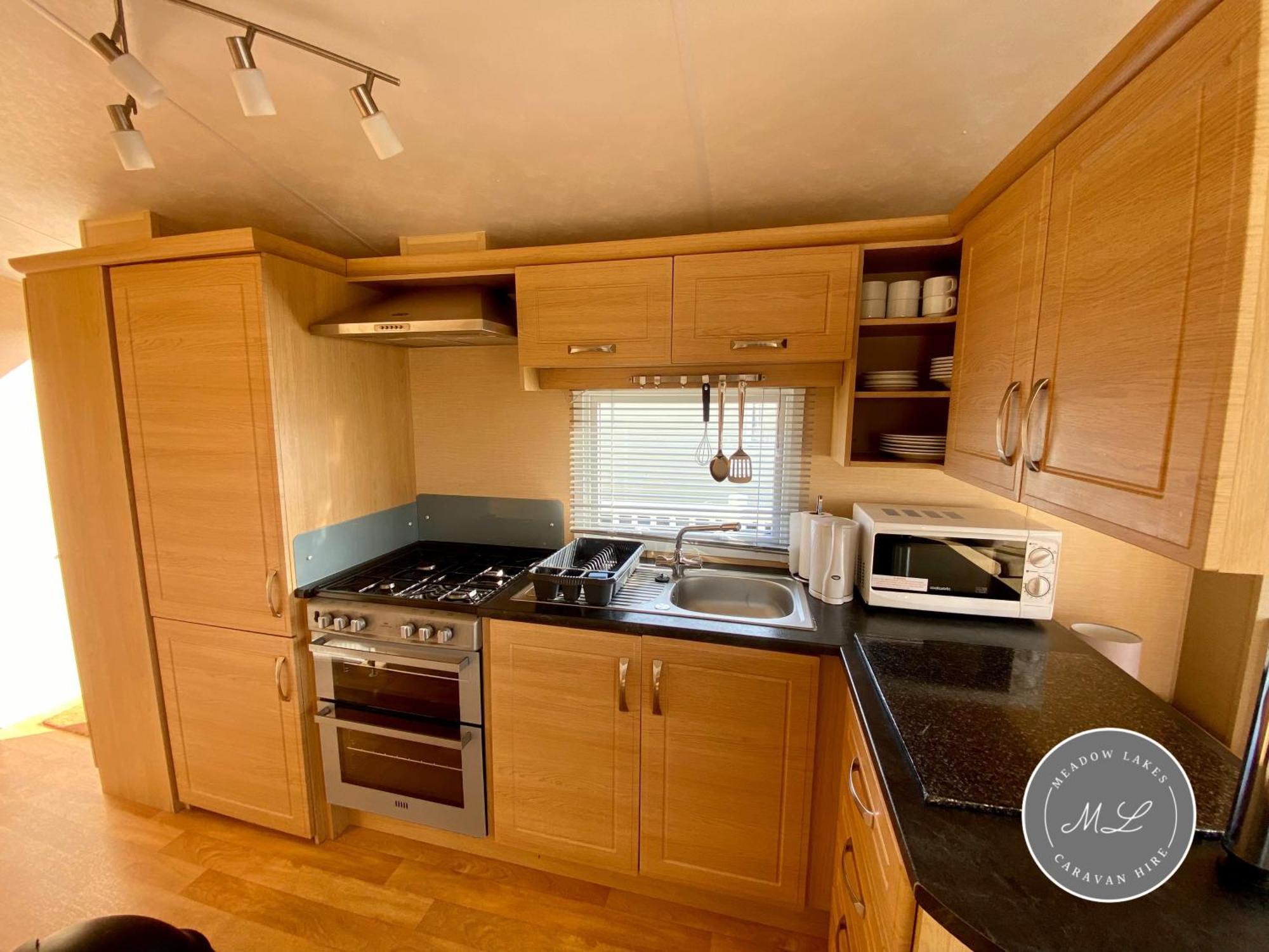 Palm Grove 132 - Pet Friendly, Wifi, Central Heating, Close To Shops And Beach - Meadow Lakes Caravan & Lodge Hire Chapel Saint Leonards Buitenkant foto