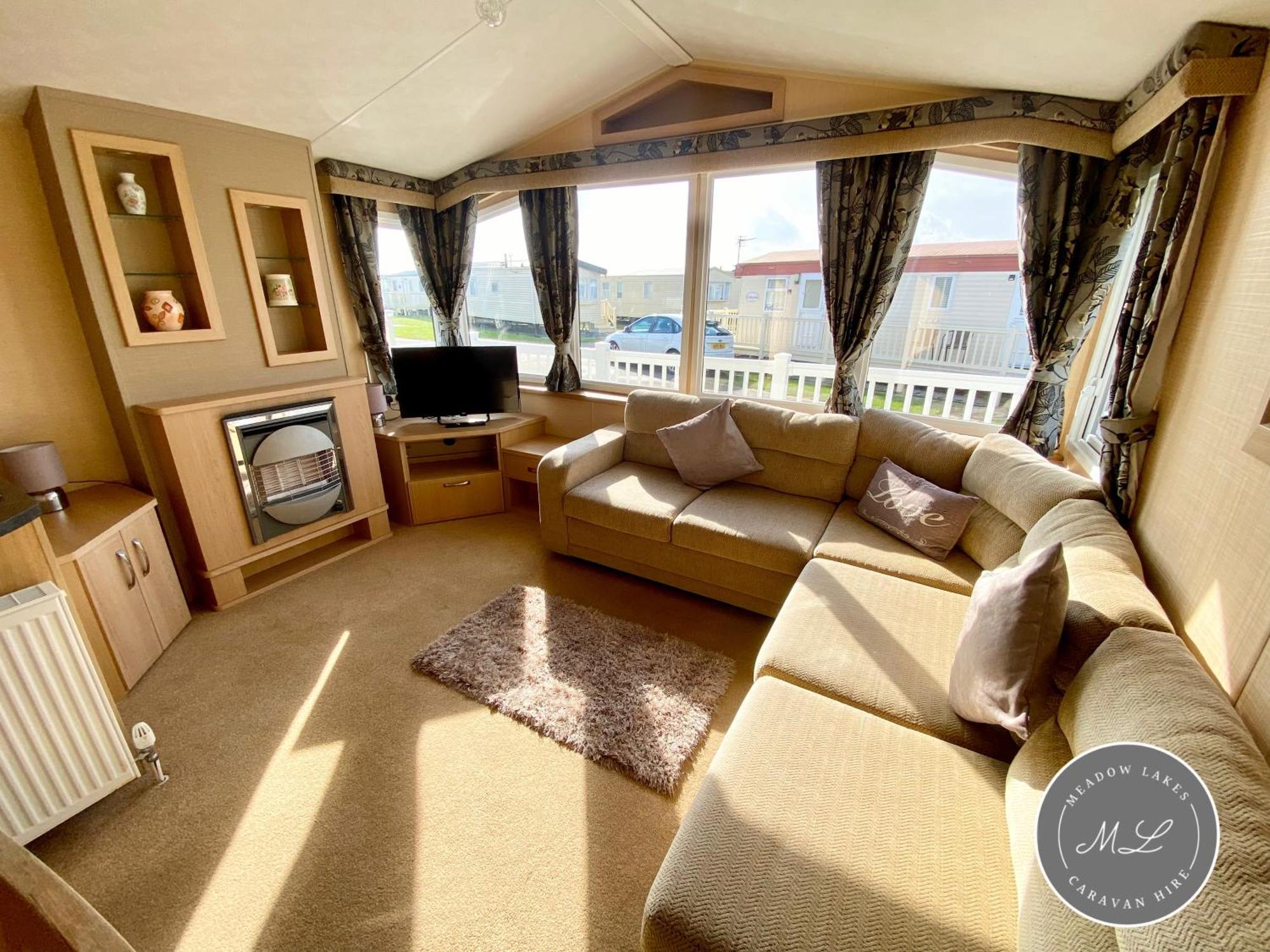 Palm Grove 132 - Pet Friendly, Wifi, Central Heating, Close To Shops And Beach - Meadow Lakes Caravan & Lodge Hire Chapel Saint Leonards Buitenkant foto